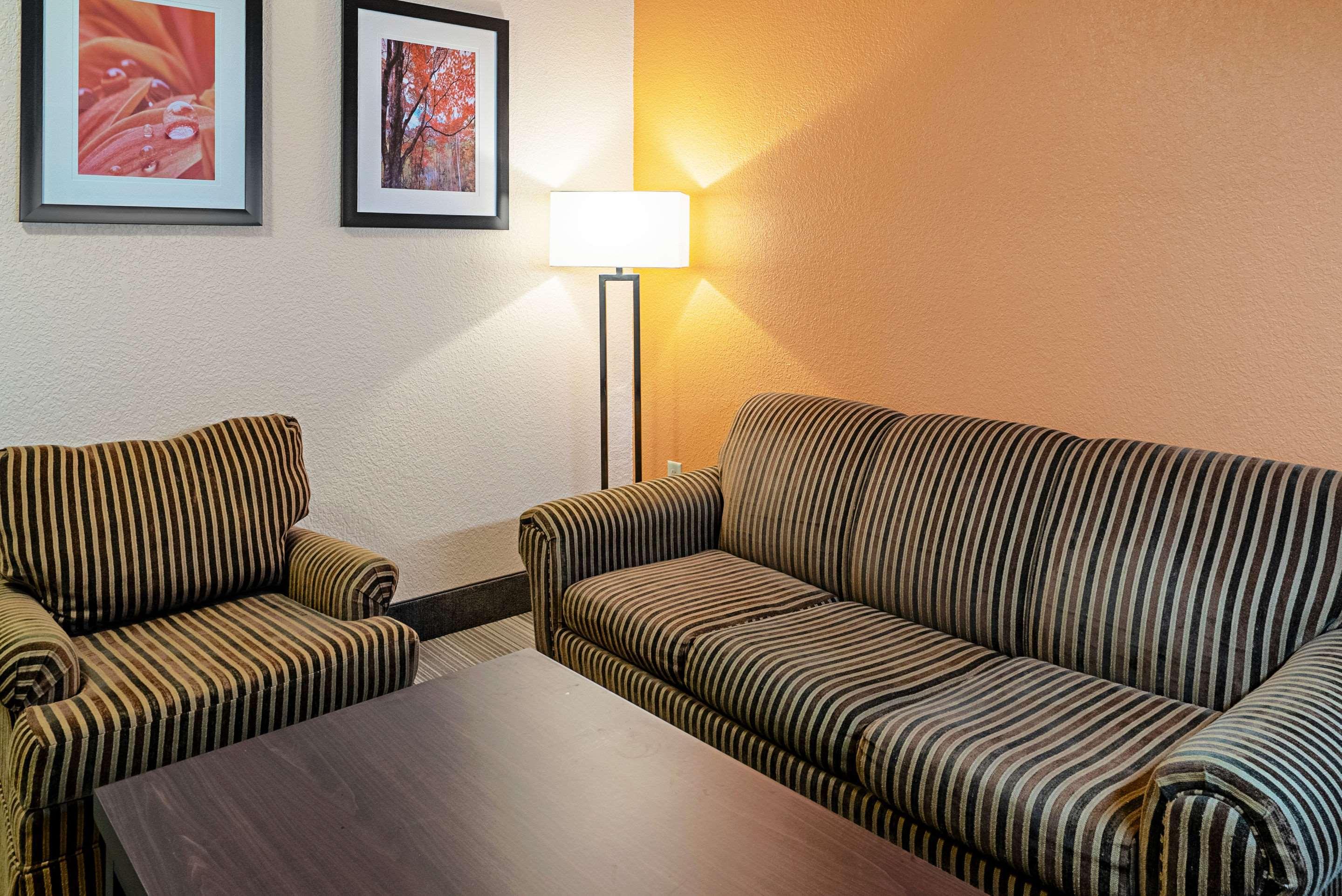 Quality Inn & Suites Robbinsville Luaran gambar
