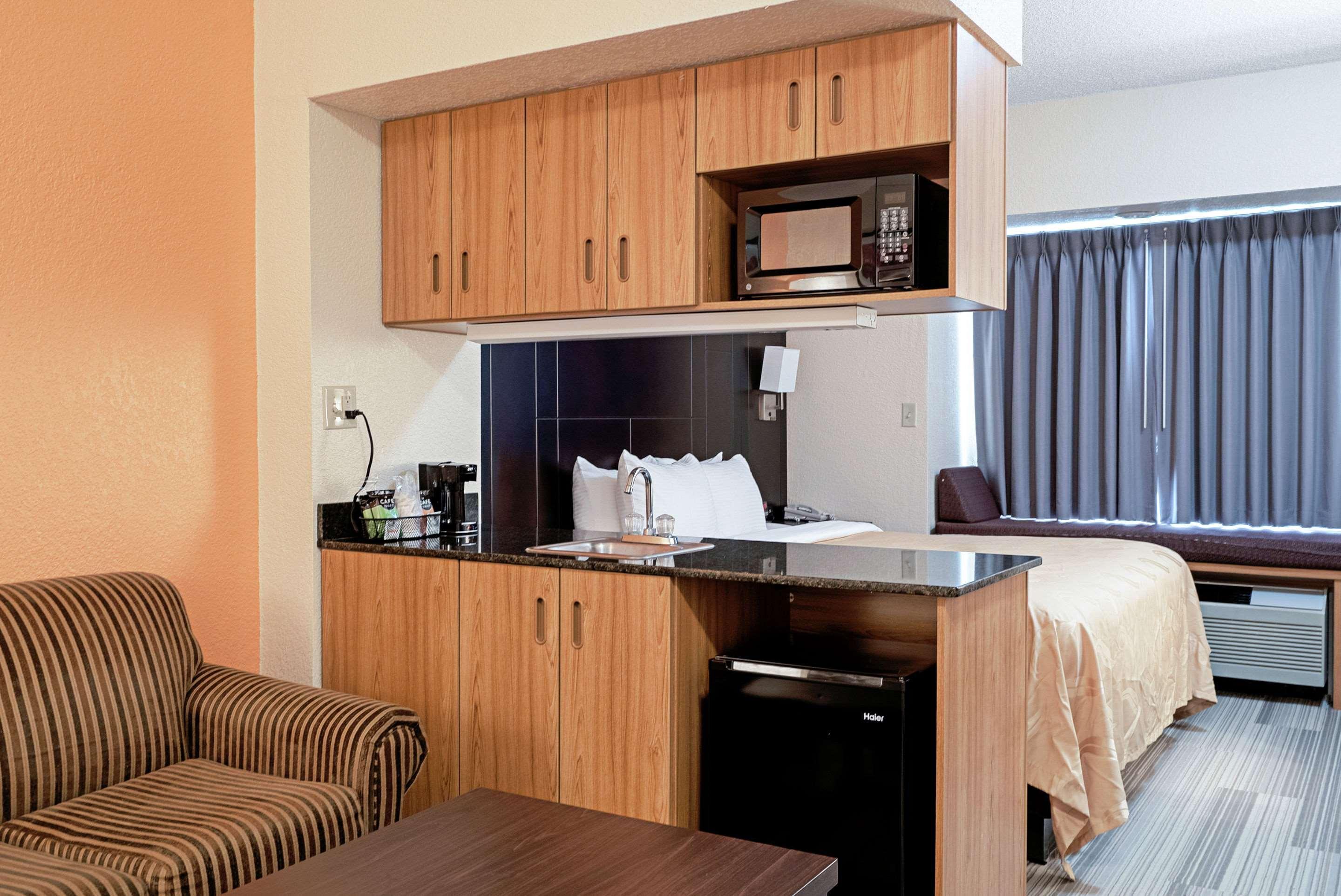 Quality Inn & Suites Robbinsville Luaran gambar