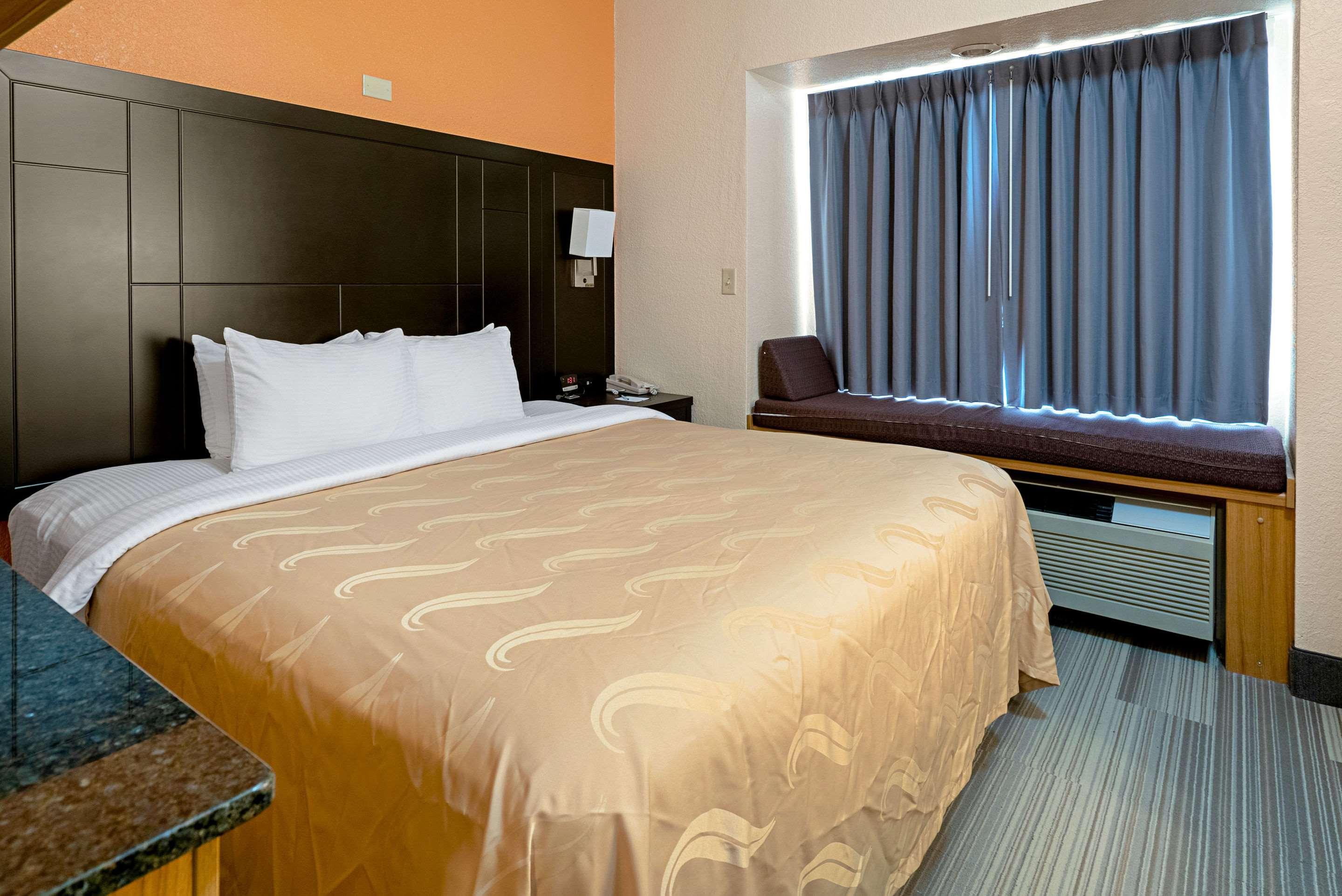 Quality Inn & Suites Robbinsville Luaran gambar