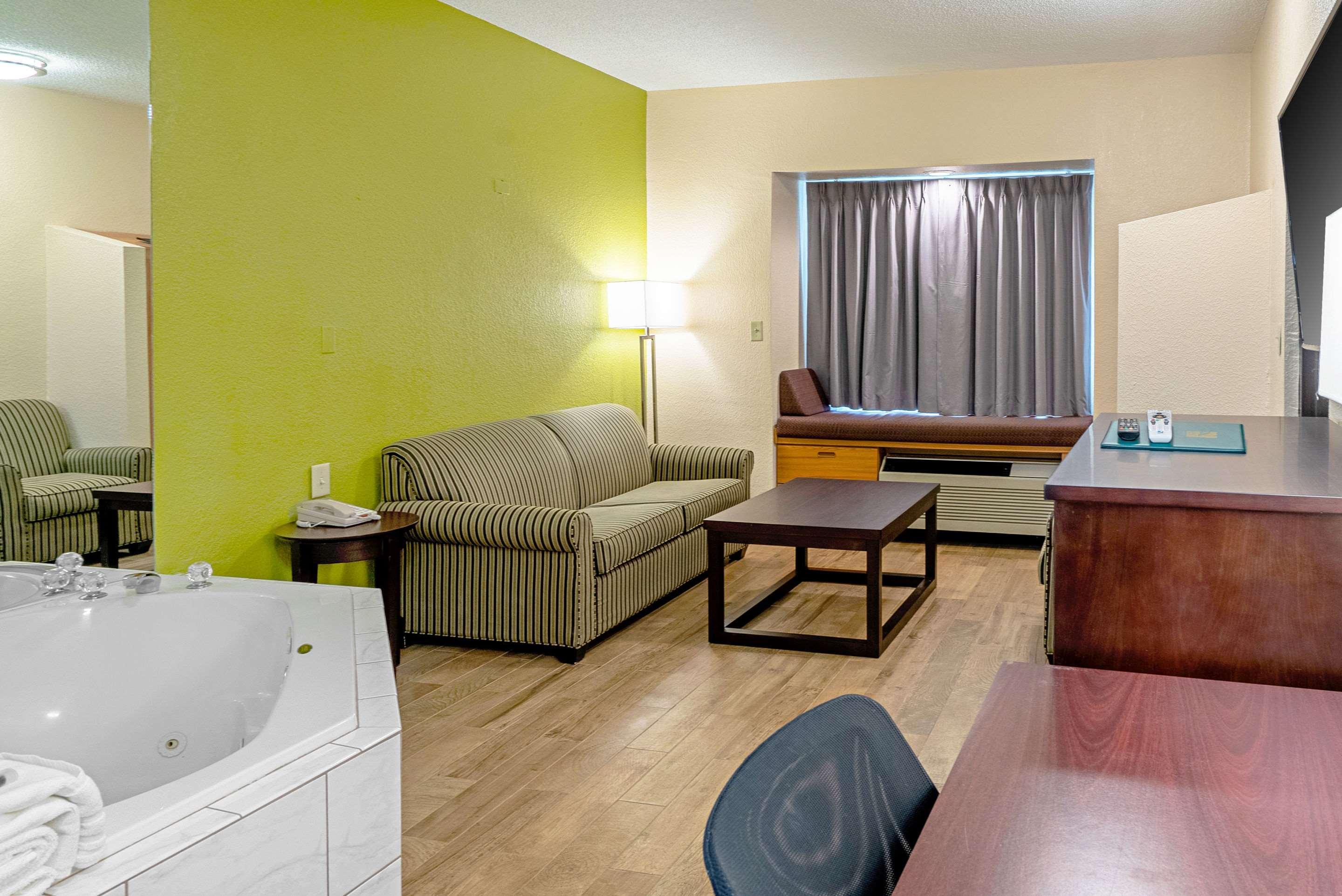 Quality Inn & Suites Robbinsville Luaran gambar