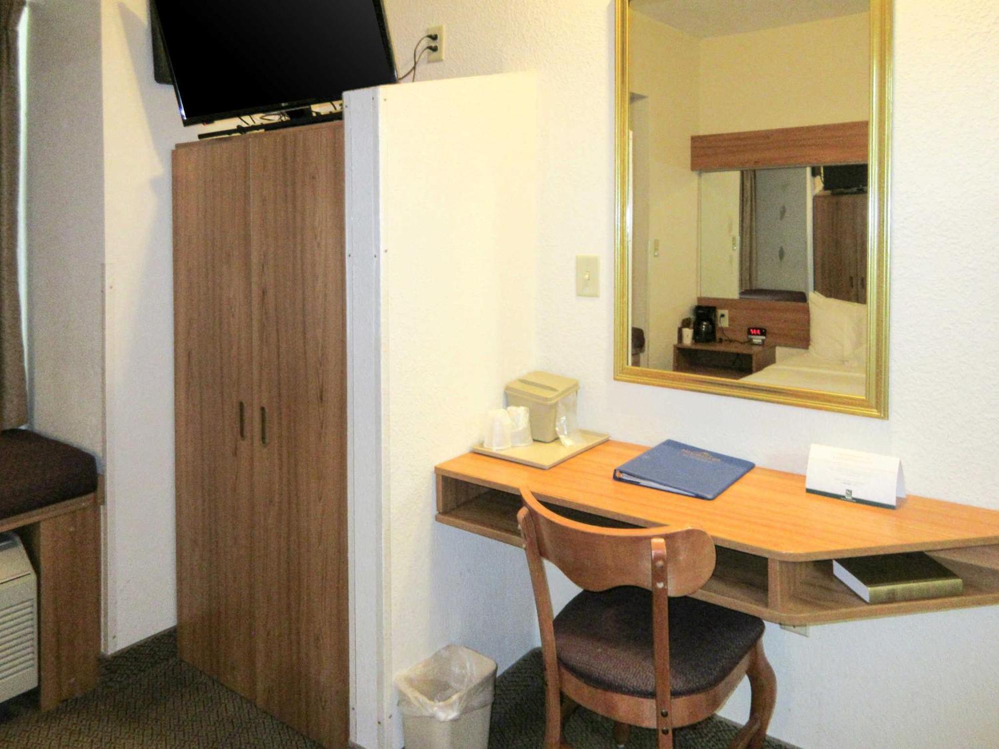 Quality Inn & Suites Robbinsville Luaran gambar