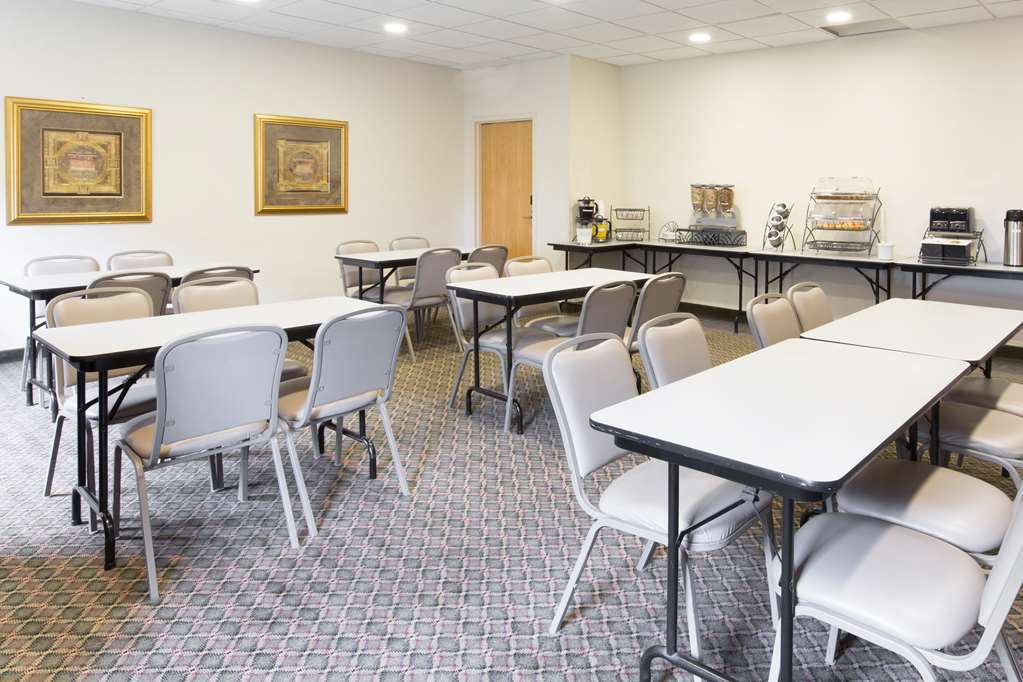 Quality Inn & Suites Robbinsville Kemudahan gambar