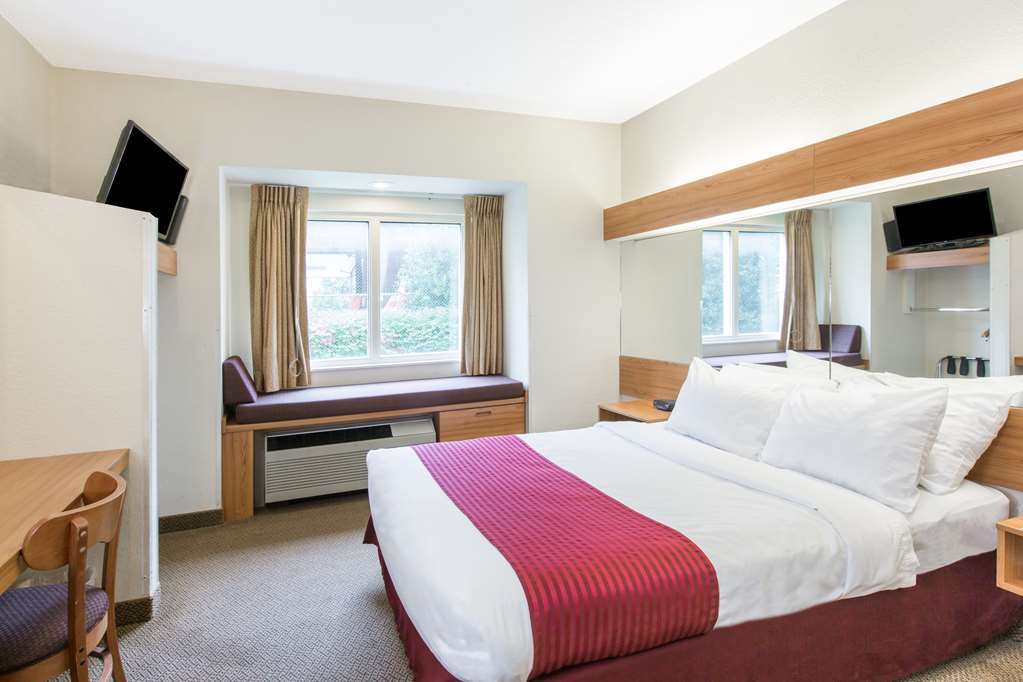 Quality Inn & Suites Robbinsville Bilik gambar